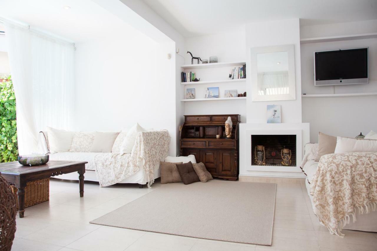 Villaer New Opening Oasis Terramar Sitges